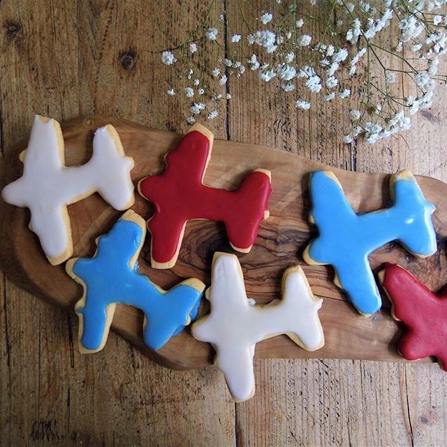 Cakey Love — Because It’s Always Afternoon Somewhere